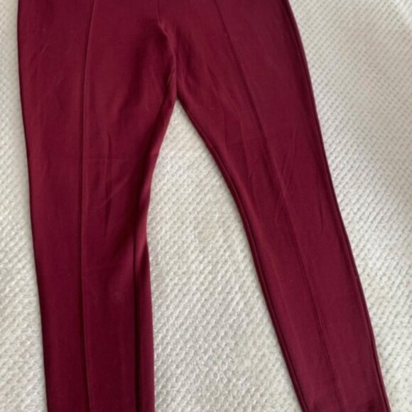 Old Navy Pants - Picture 2 of 3